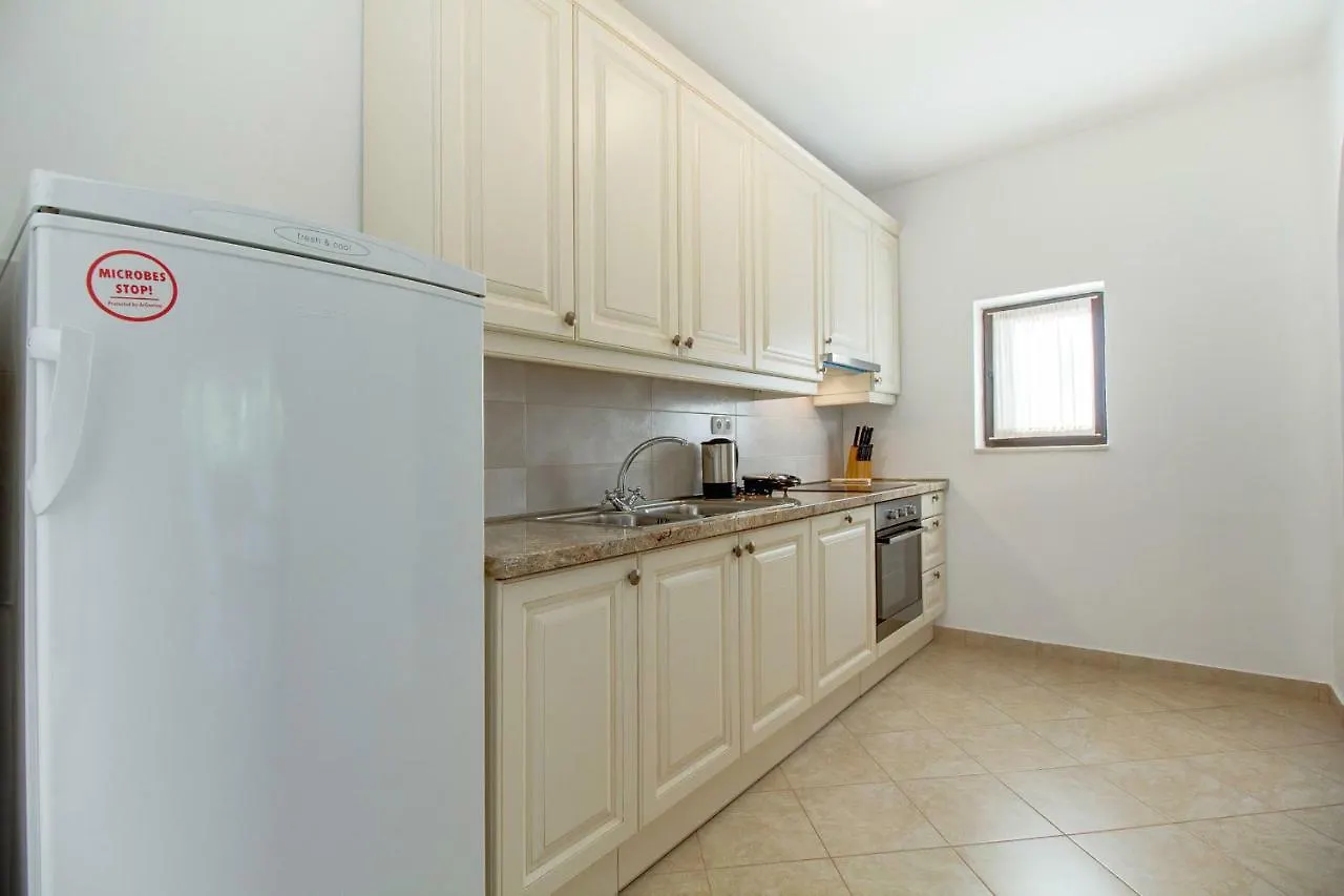 Apartment Astrid مالي لوشينغْ