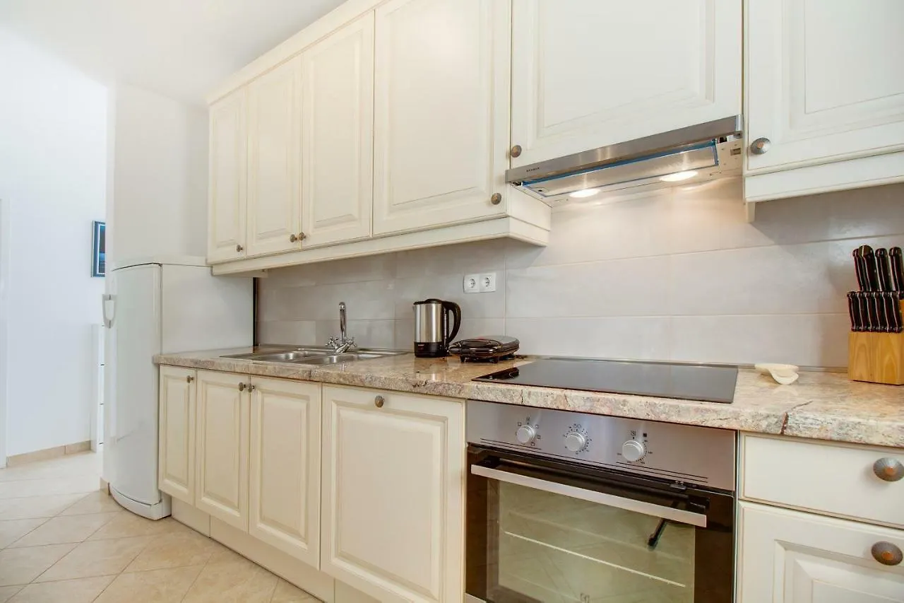 Apartment Astrid مالي لوشينغْ