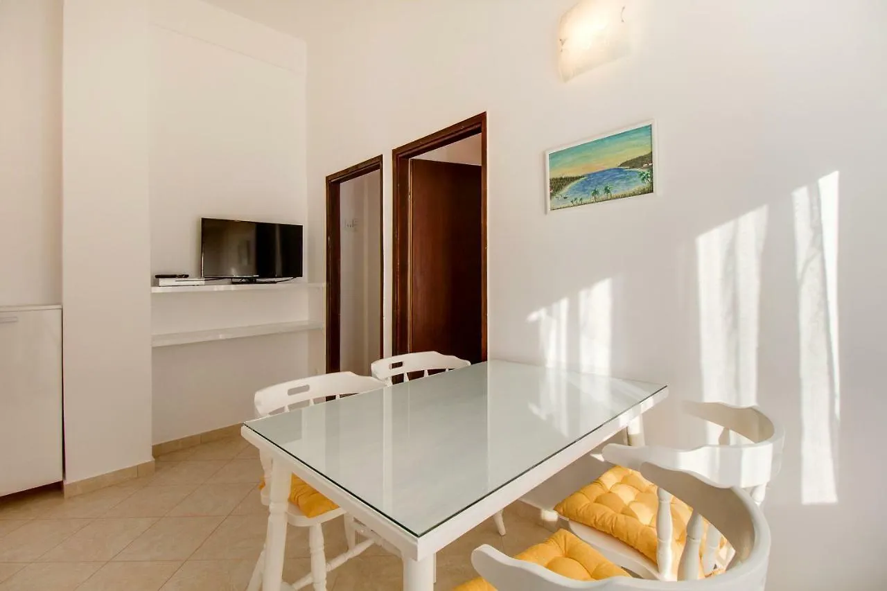 Apartment Astrid مالي لوشينغْ